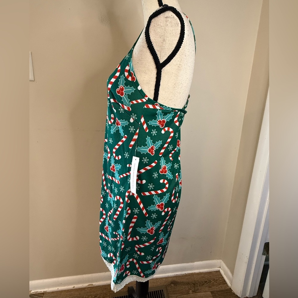 Breakfast for Dinner Candy Cane Holly Christmas chamise SZ SM - Picture 3 of 11
